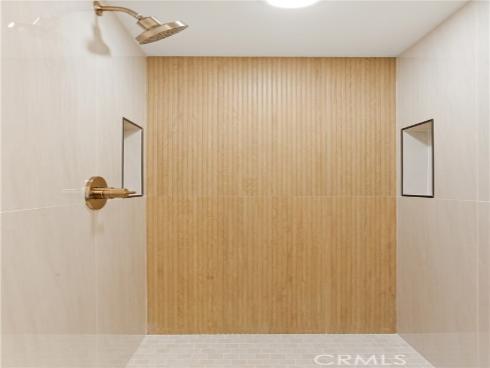 108 S Level  , Anaheim, CA