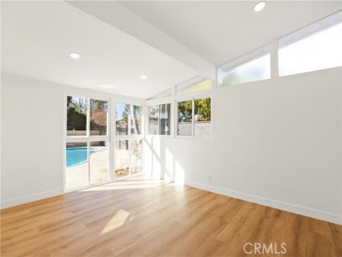 108 S Level  , Anaheim, CA