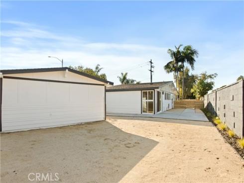 108 S Level  , Anaheim, CA