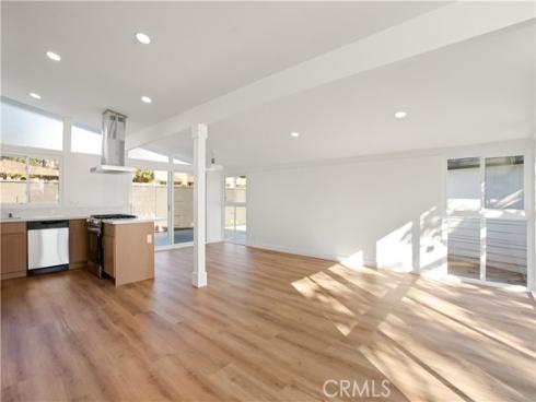 108 S Level  , Anaheim, CA