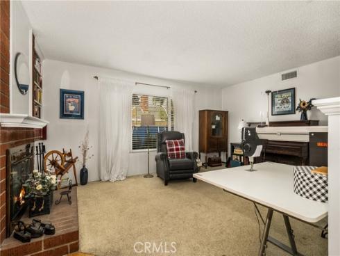 1071 S Avocado Way, Anaheim, CA