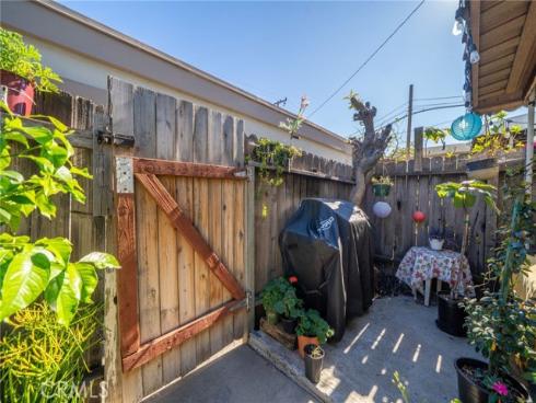 1800 W Gramercy  43  Avenue, Anaheim, CA