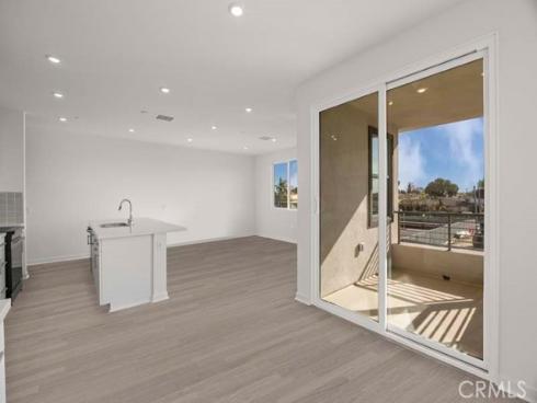 107  S. Laxore  408 , Anaheim, CA