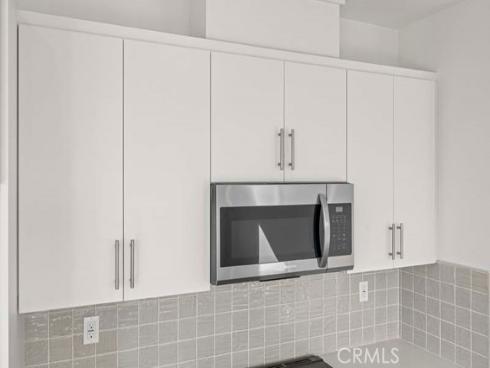 107  S. Laxore  408 , Anaheim, CA