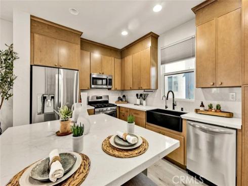 813 S Anaheim  101  Boulevard, Anaheim, CA