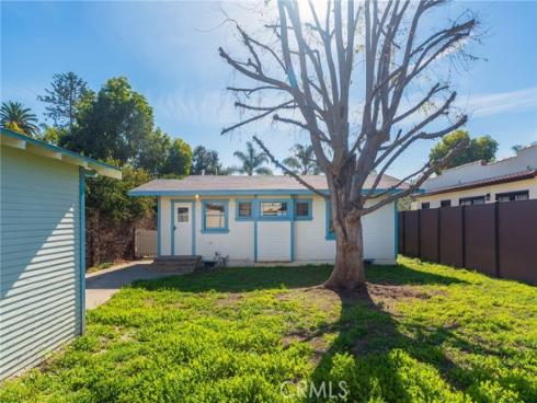 1215 W Center  , Anaheim, CA