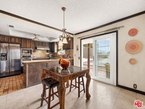 7680 E Eucalyptus Way, Anaheim, CA