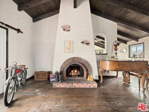 7680 E Eucalyptus Way, Anaheim, CA