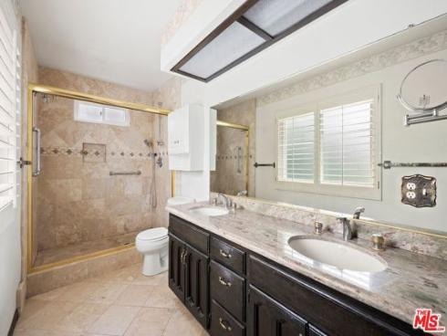 7680 E Eucalyptus Way, Anaheim, CA