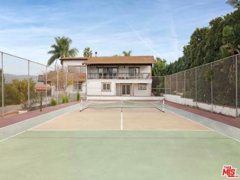 7680 E Eucalyptus Way, Anaheim, CA