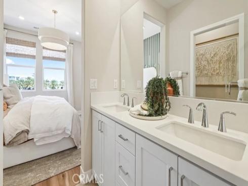 1770 E Park  24  Street, Anaheim, CA