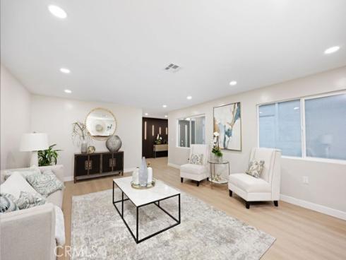 916 N West  , Anaheim, CA