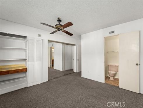 2011 W Katella 3 , Anaheim, CA