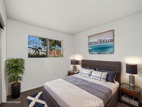 2011 W Katella 3 , Anaheim, CA