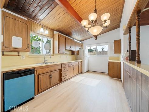 10031  Burgundy  , Anaheim, CA