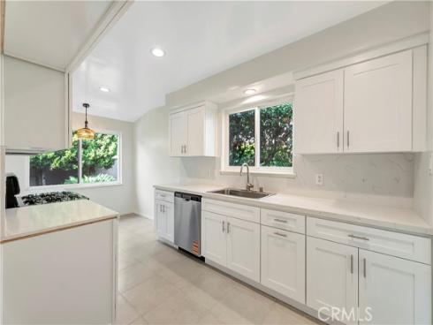 633 S Hacienda   Street, Anaheim, CA