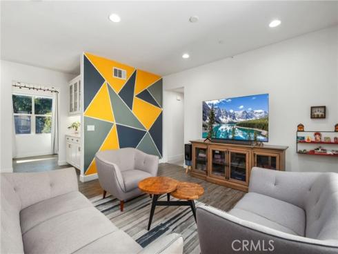 520 S Anaheim  1  Boulevard, Anaheim, CA