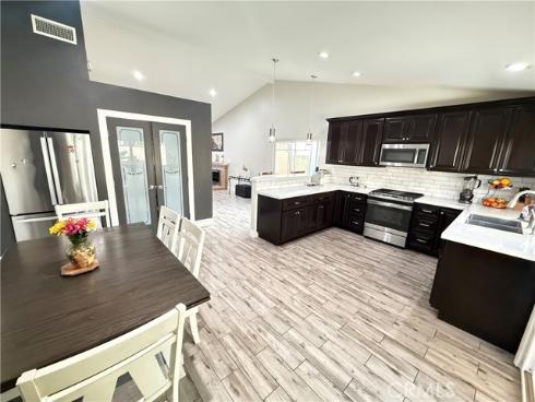 1748 N Oxford   Street, Anaheim, CA