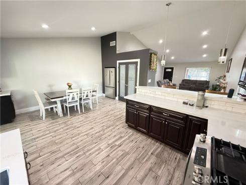 1748 N Oxford   Street, Anaheim, CA