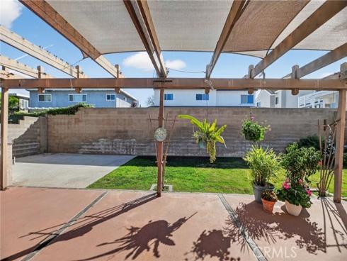 6116 E Paseo Rio Azul , Anaheim, CA