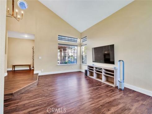 1780 N Azure , Anaheim, CA