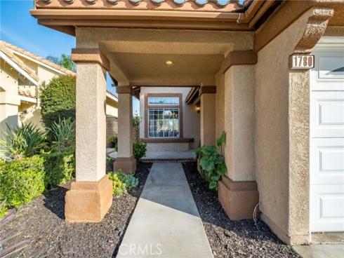 1780 N Azure , Anaheim, CA