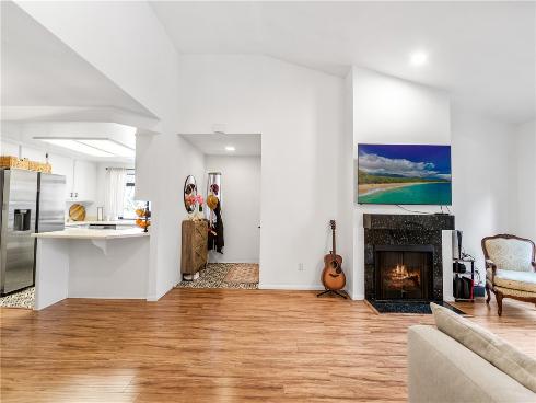 3573  W Greentree Cir  C , Anaheim, CA