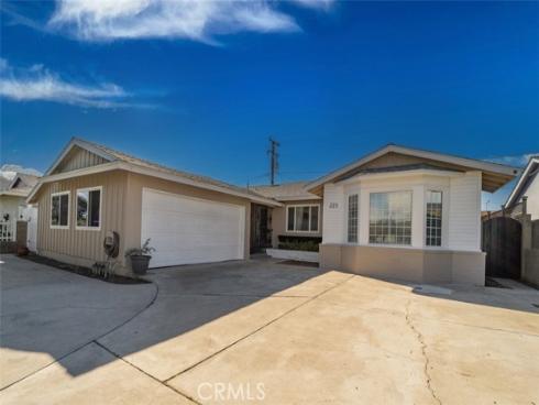 223 S. Emerald Street