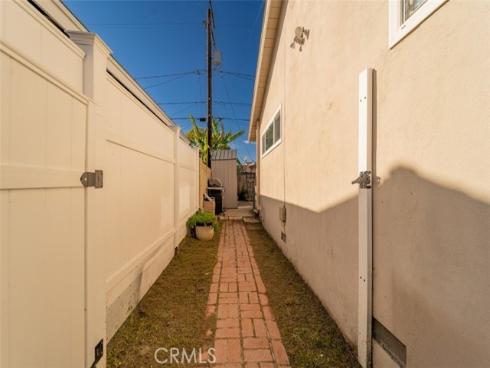 223 S Emerald   Street, Anaheim, CA