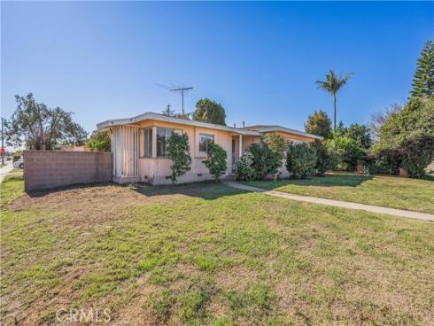 2420 W Grivey  , Anaheim, CA