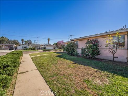 2420 W Grivey  , Anaheim, CA