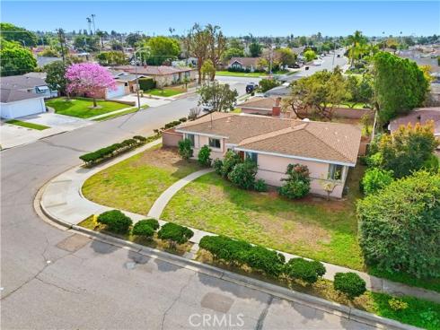 2420 W Grivey  , Anaheim, CA
