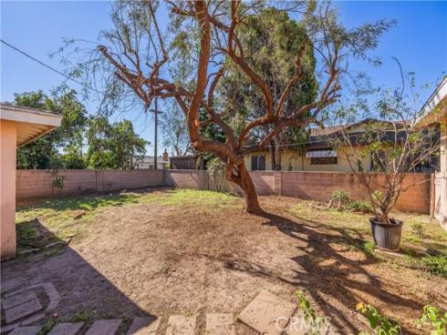 2420 W Grivey  , Anaheim, CA