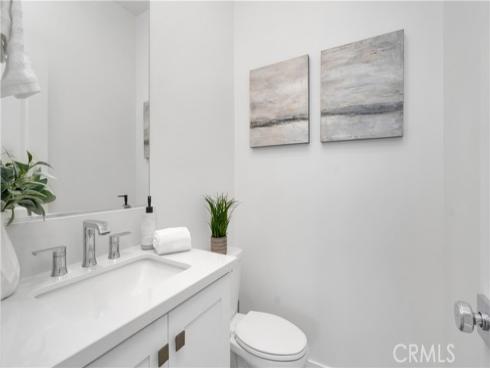 1669 W Lincoln  102  Avenue, Anaheim, CA