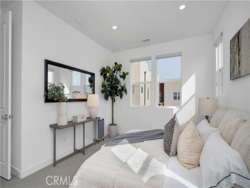 1669 W Lincoln  102  Avenue, Anaheim, CA