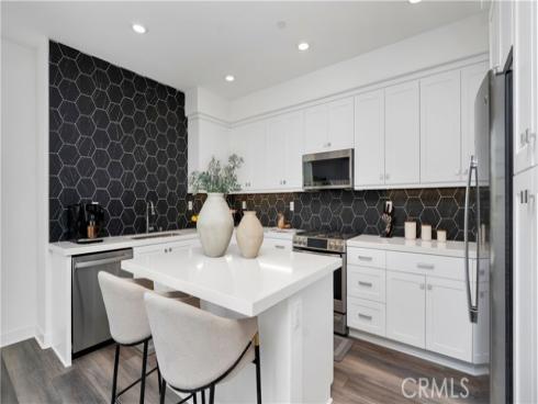 1669 W Lincoln  102  Avenue, Anaheim, CA