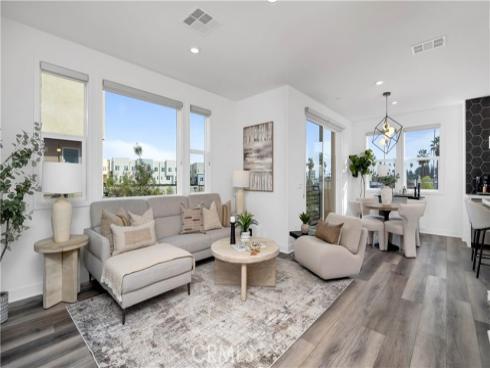 1669 W Lincoln  102  Avenue, Anaheim, CA