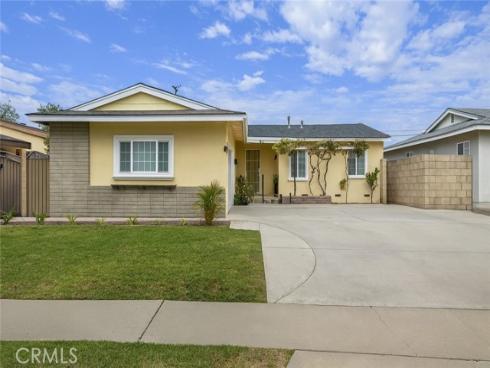 2123 W Orange   Avenue, Anaheim, CA