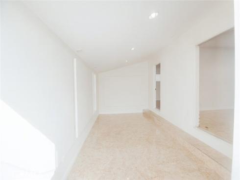 2123 W Orange Avenue, Anaheim, CA