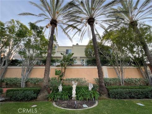 8027 E Naples Lane, Anaheim, CA