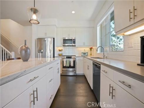 820 E Santa Ana   Street, Anaheim, CA