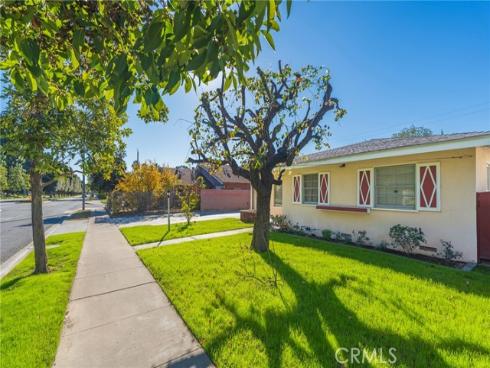 1241 S Walnut , Anaheim, CA
