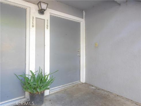 1250 S Brookhurst  1109 , Anaheim, CA