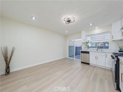 1250 S Brookhurst  1109 , Anaheim, CA