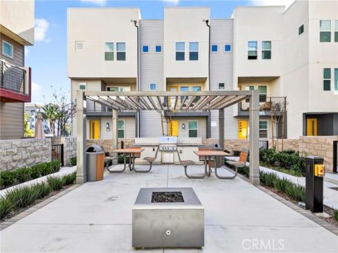 1649 W Lincoln  101 , Anaheim, CA