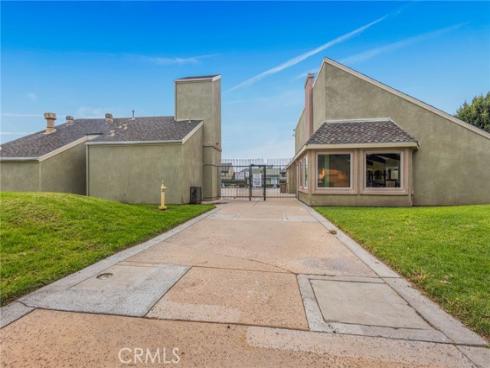 1381 S Walnut 2105 , Anaheim, CA