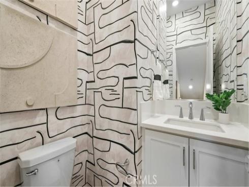 1750 E Park  19  Street, Anaheim, CA