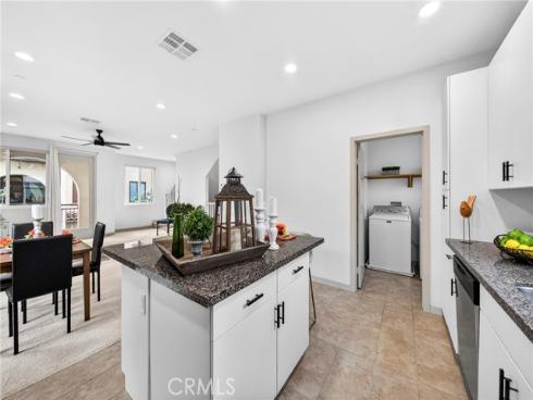 809 S Anaheim 106 Boulevard, Anaheim, CA