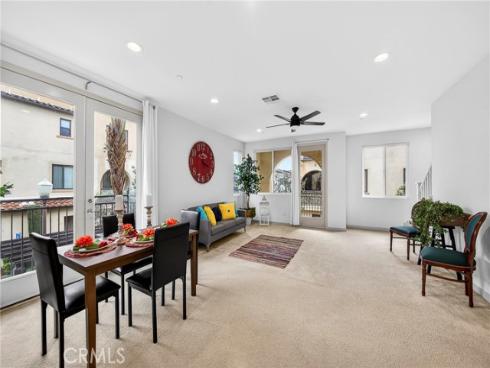 809 S Anaheim 106 Boulevard, Anaheim, CA