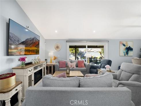 703 N Roanne  , Anaheim, CA